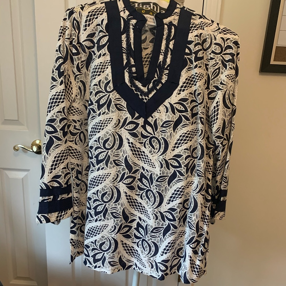 Everyday Tunic by Jade - Like New 😍